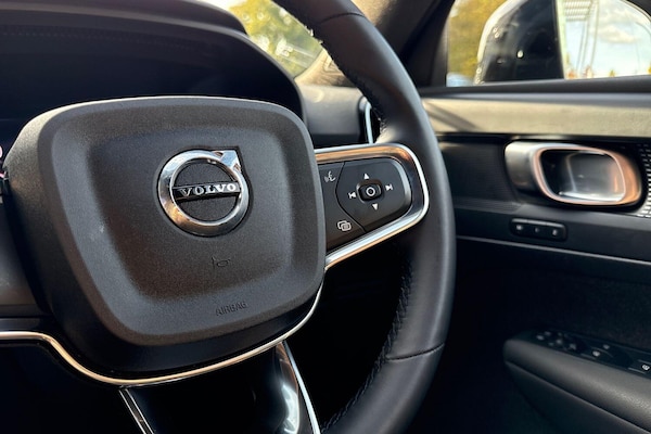 Used Volvo XC40 2024 for sale - 76306652: Photo 36