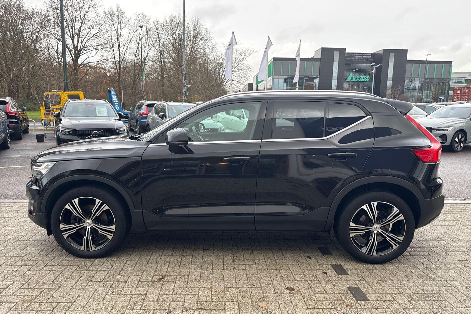 Used Volvo XC40 2022 for sale - 76886360: Photo 11