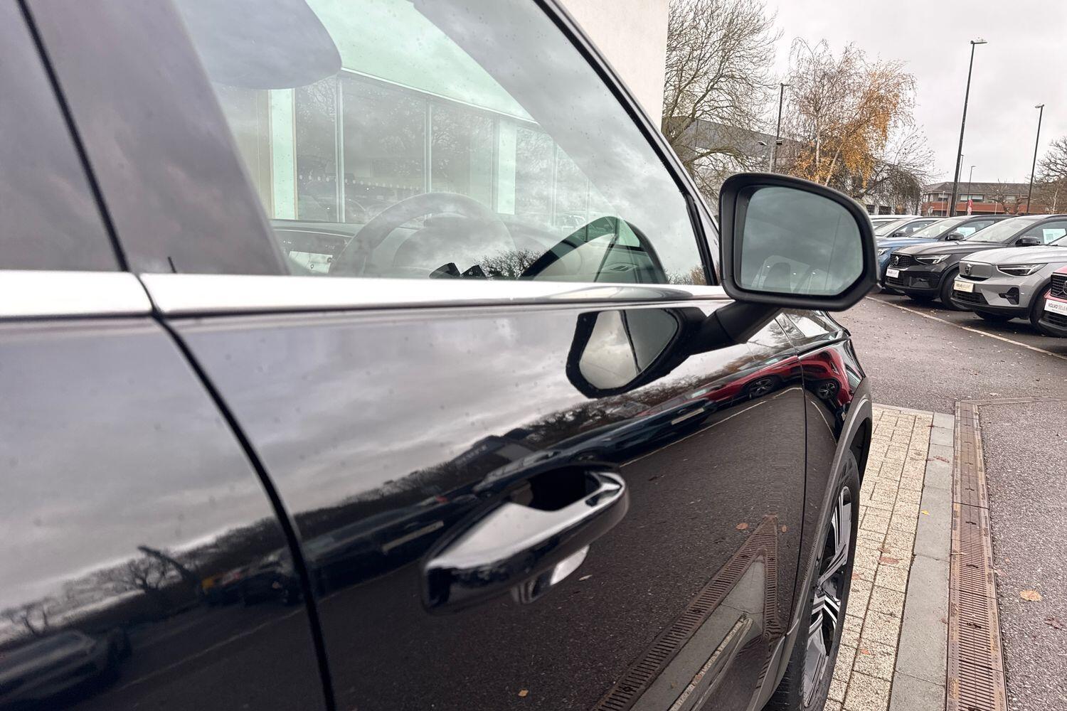 Used Volvo XC40 2022 for sale - 76886360: Photo 17