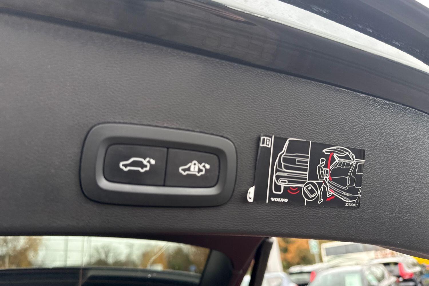 Used Volvo XC40 2022 for sale - 76886360: Photo 21