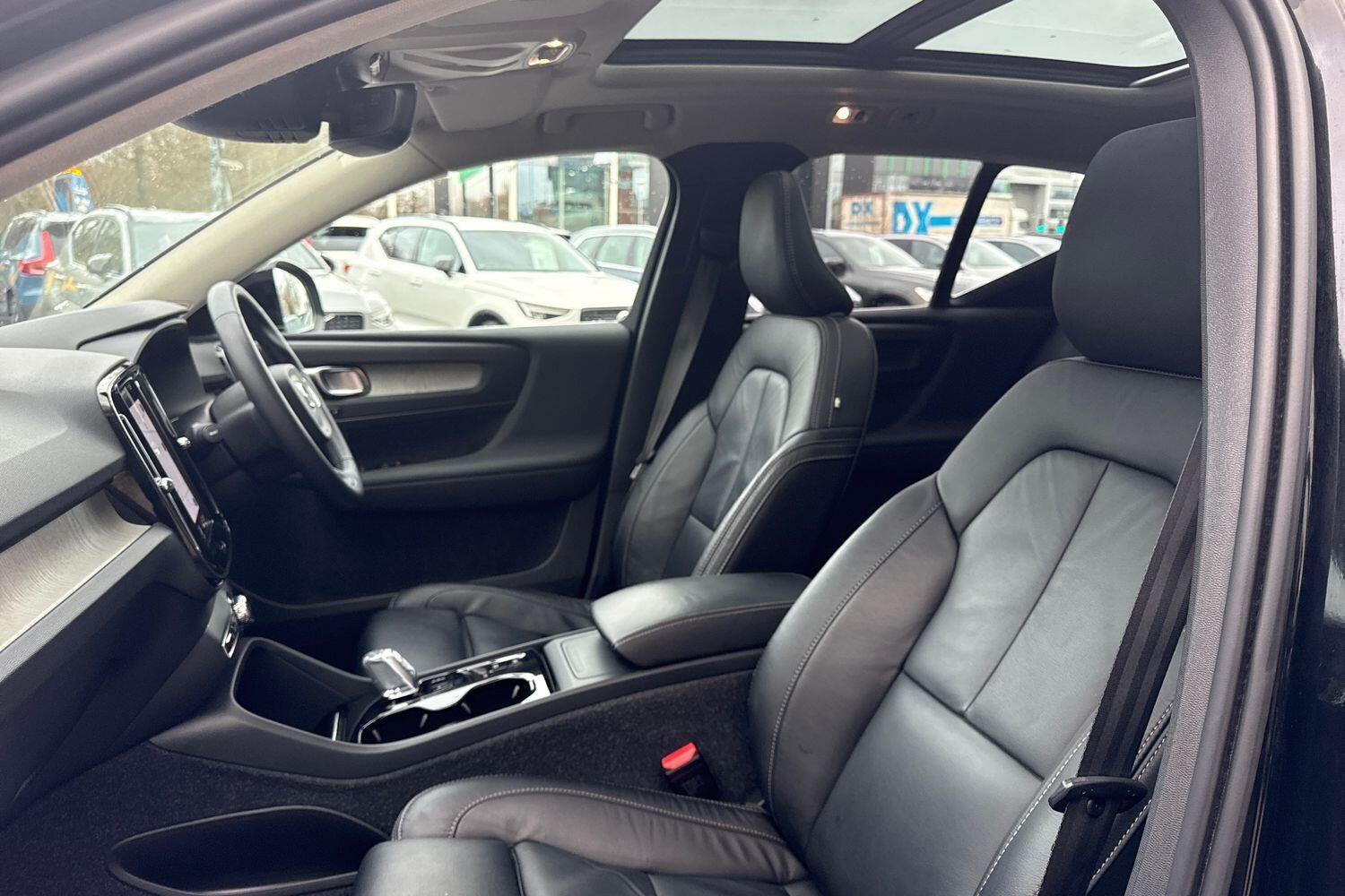 Used Volvo XC40 2022 for sale - 76886360: Photo 28