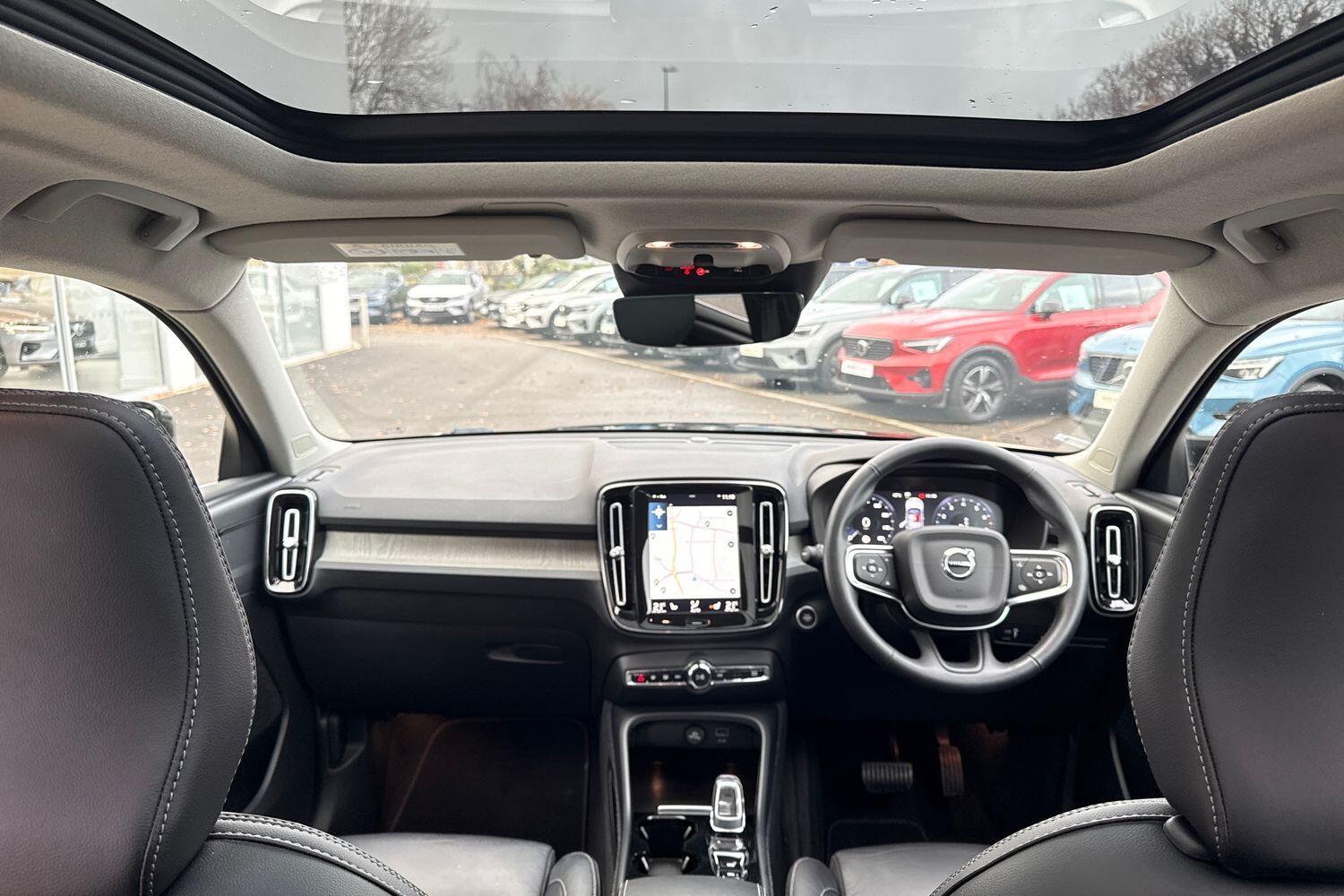 Used Volvo XC40 2022 for sale - 76886360: Photo 3