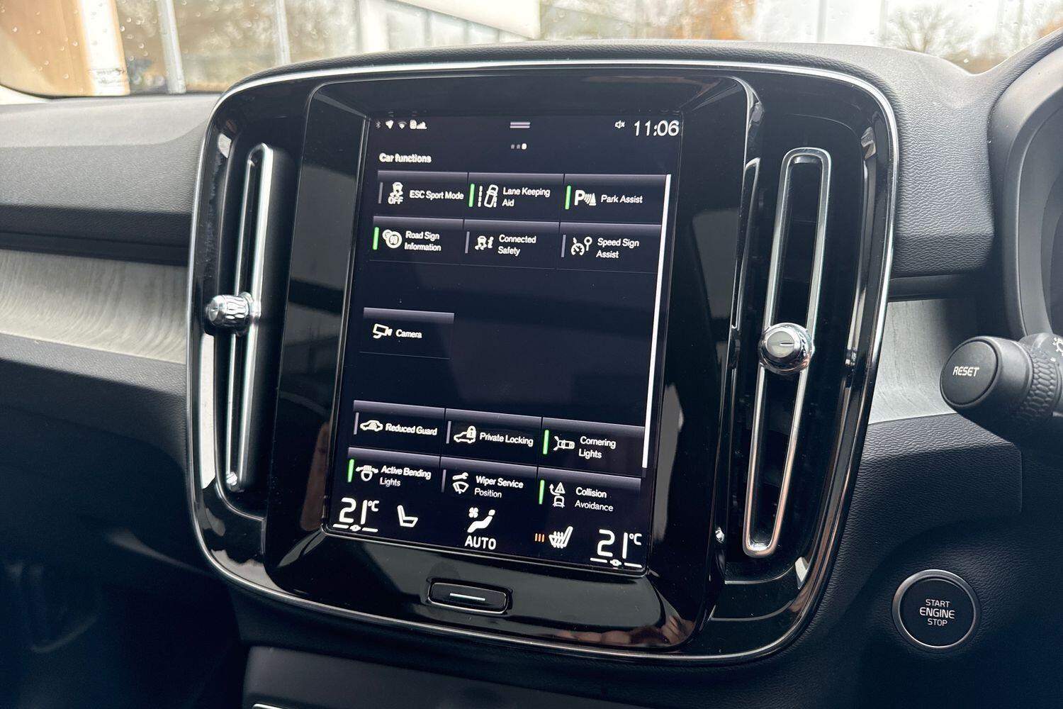 Used Volvo XC40 2022 for sale - 76886360: Photo 42