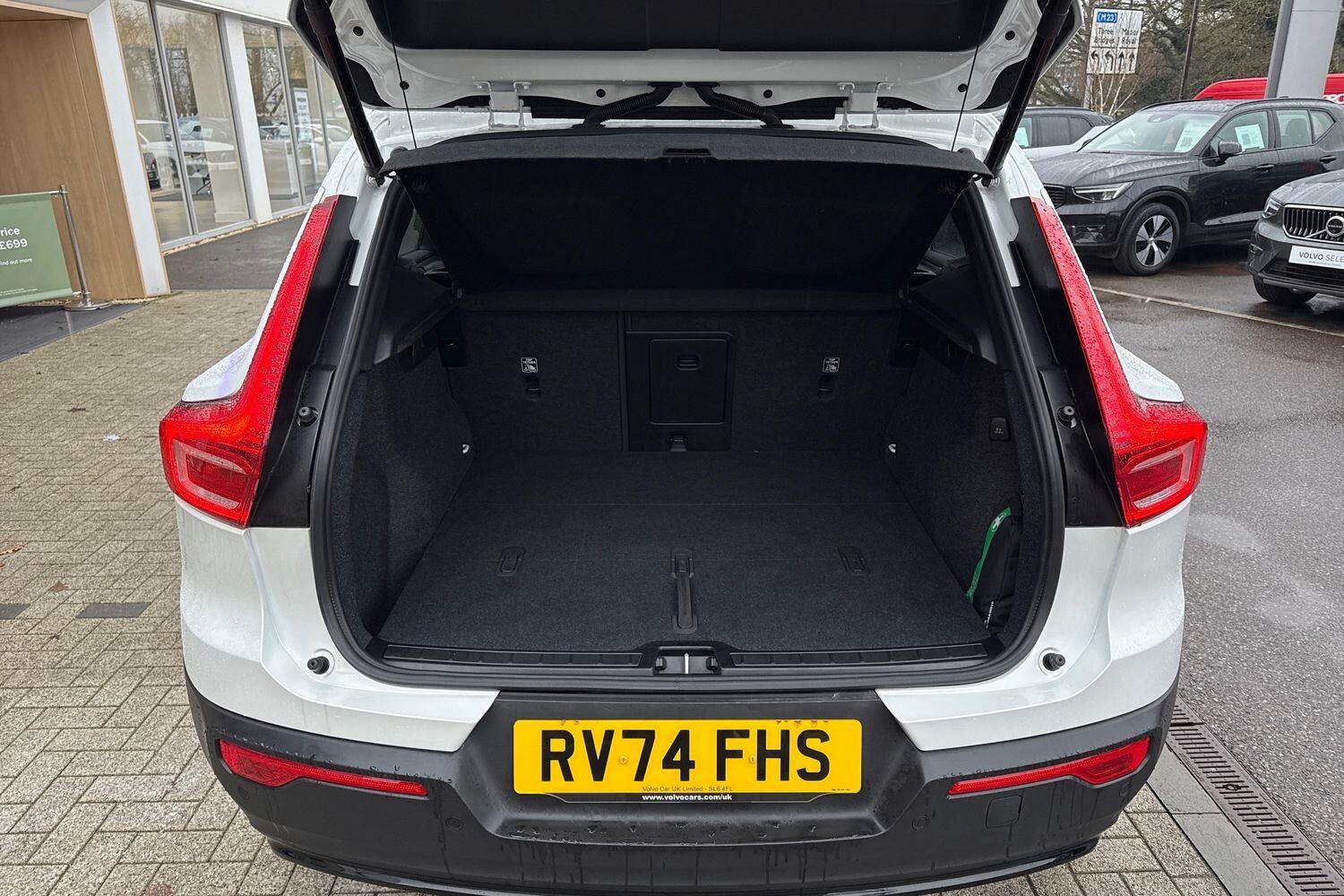 Used Volvo XC40 for sale - 77424823: Photo 20