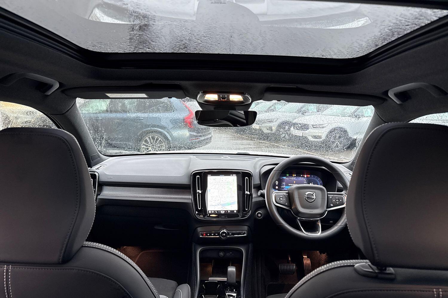 Used Volvo XC40 for sale - 77424823: Photo 3