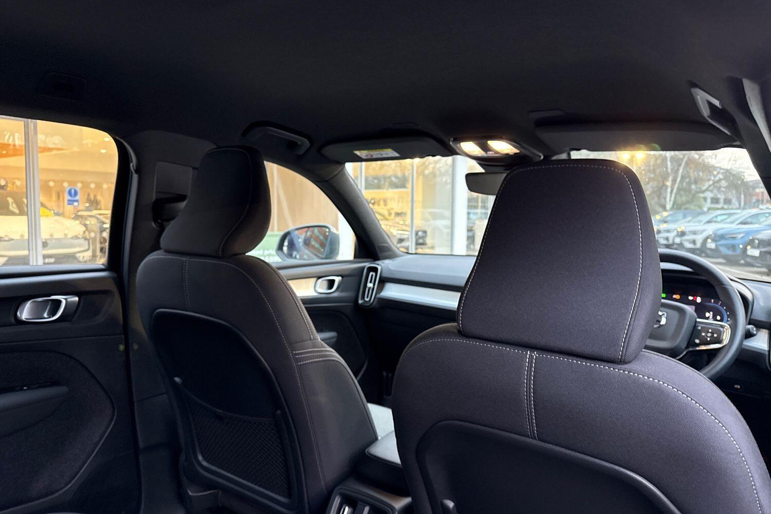 Used Volvo XC40 2023 for sale - 76965021: Photo 24