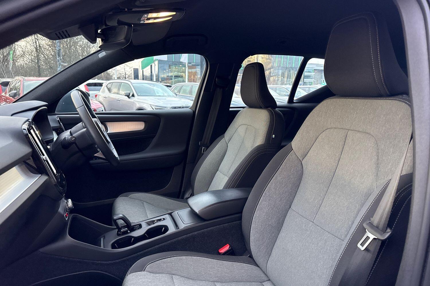 Used Volvo XC40 2023 for sale - 76965021: Photo 28