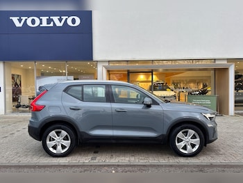 Used Volvo XC40 2023 for sale - 76965021: Photo