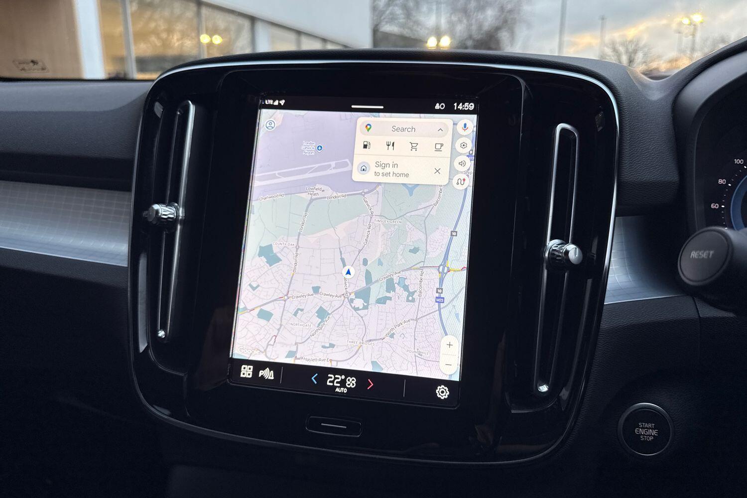 Used Volvo XC40 2023 for sale - 76965021: Photo 5