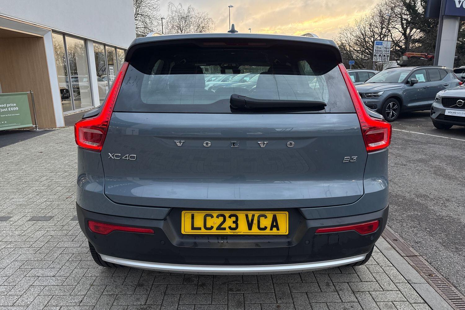Used Volvo XC40 2023 for sale - 76965021: Photo 9
