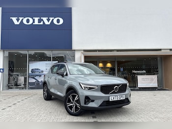 Volvo - XC40