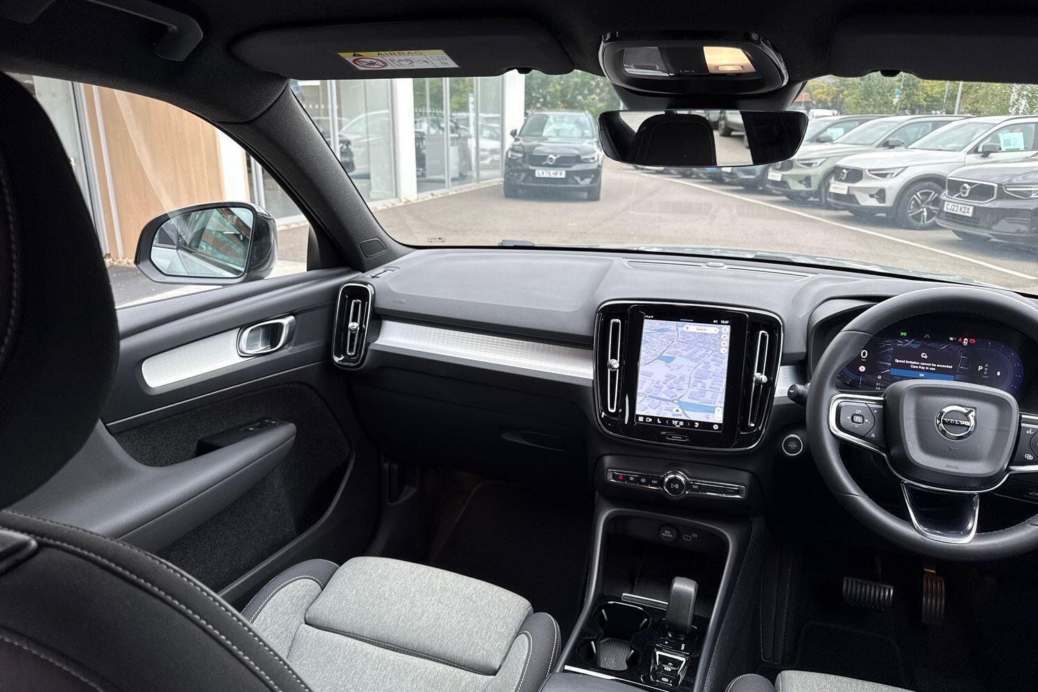 Used Volvo XC40 2023 for sale - 76084896: Photo 30