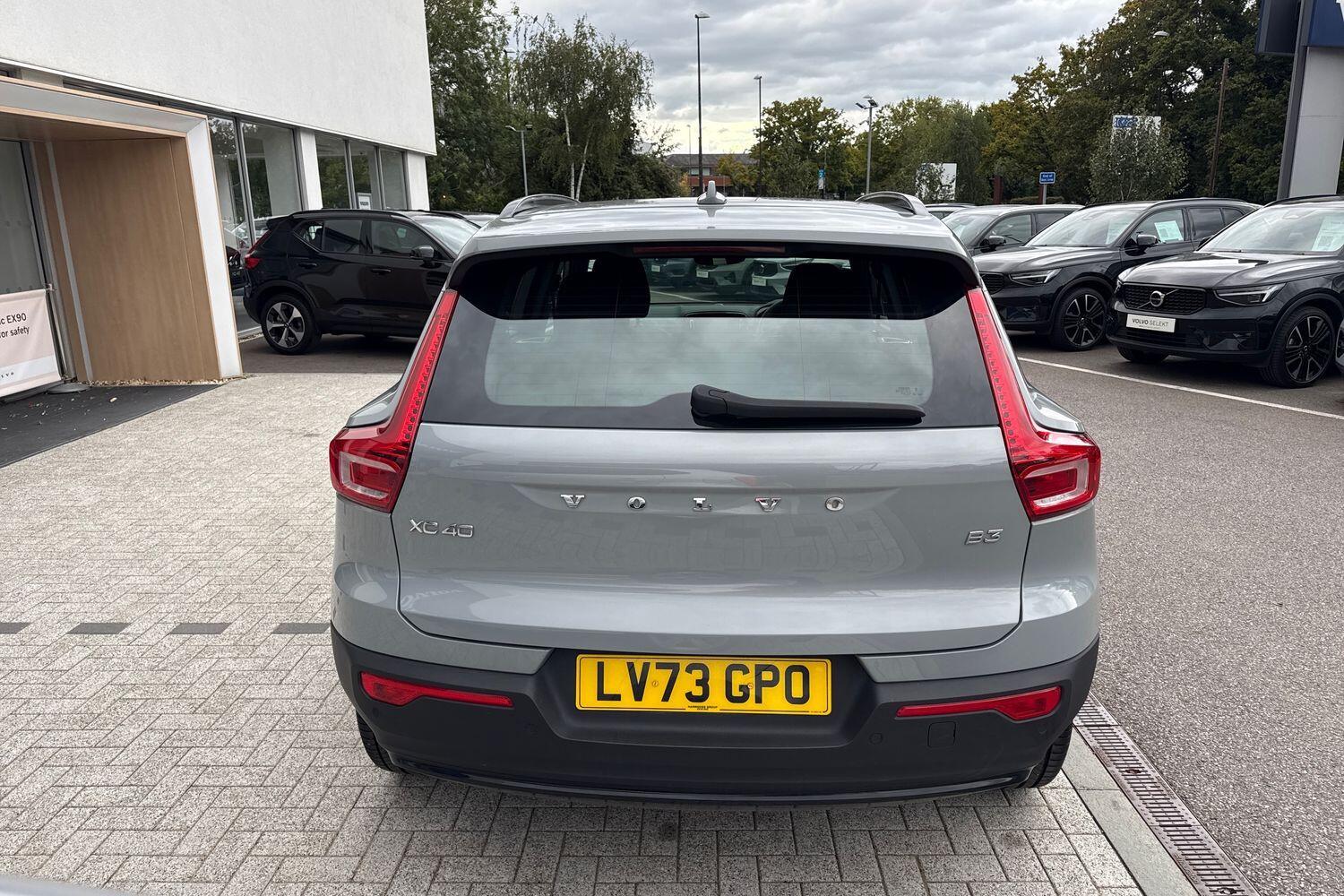 Used Volvo XC40 2023 for sale - 76084896: Photo 8