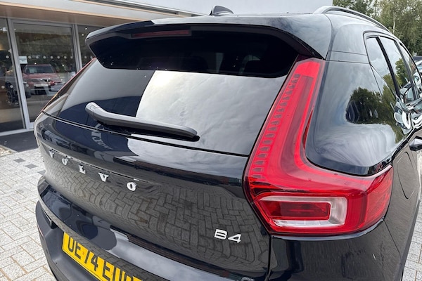 Used Volvo XC40 2024 for sale - 76295689: Photo 15