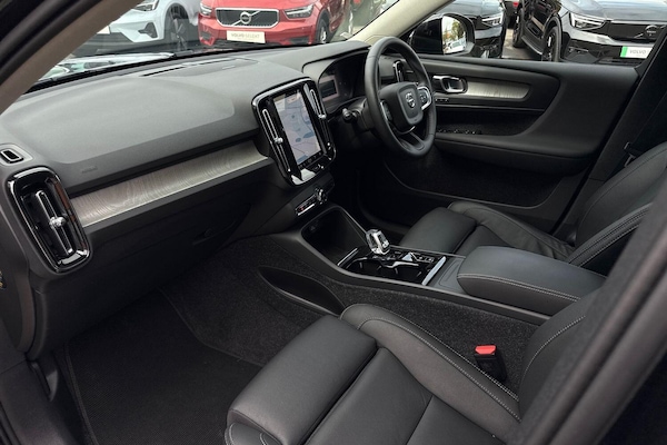 Used Volvo XC40 2024 for sale - 76295689: Photo 26