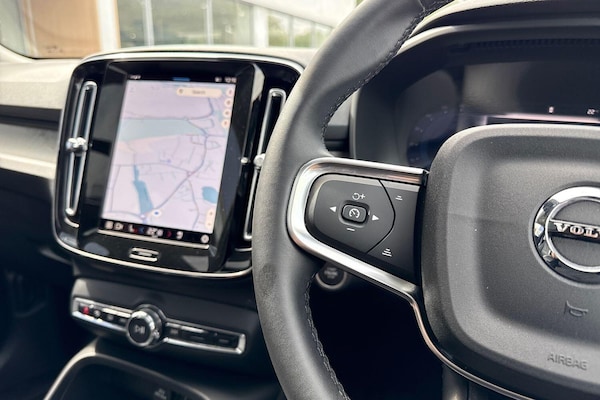 Used Volvo XC40 2024 for sale - 76295689: Photo 35