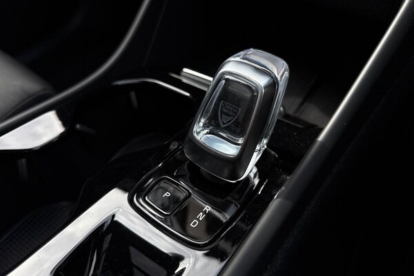 Used Volvo XC40 2024 for sale - 76295689: Photo 46