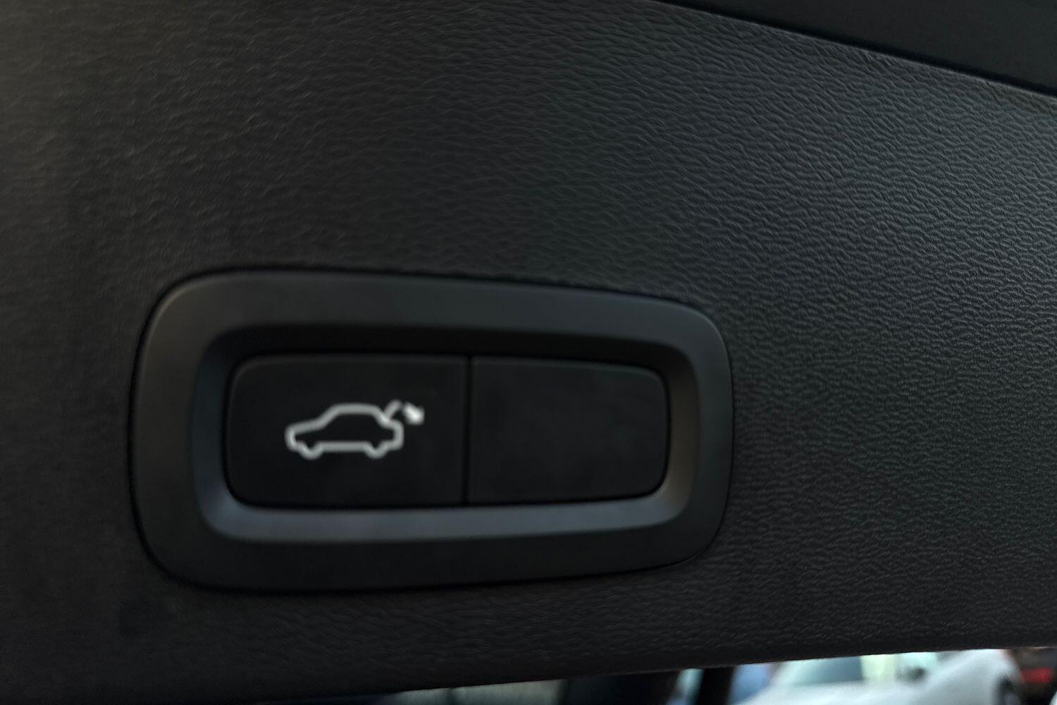 Used Volvo XC40 2022 for sale - 76913739: Photo 20