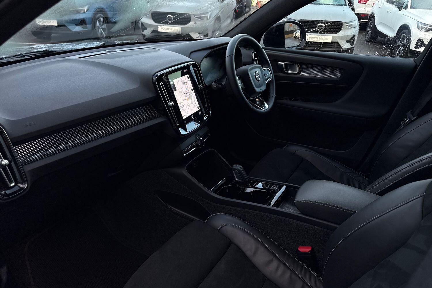 Used Volvo XC40 2022 for sale - 76913739: Photo 26