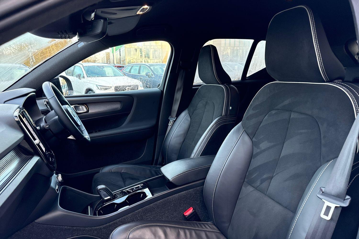 Used Volvo XC40 2022 for sale - 76913739: Photo 27