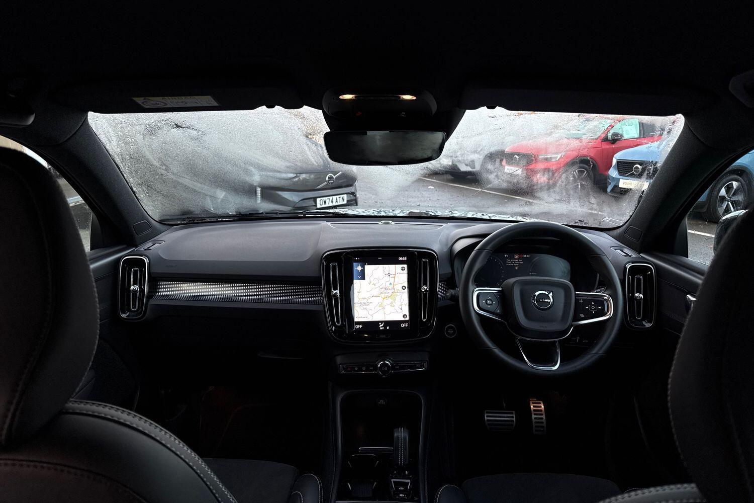 Used Volvo XC40 2022 for sale - 76913739: Photo 3