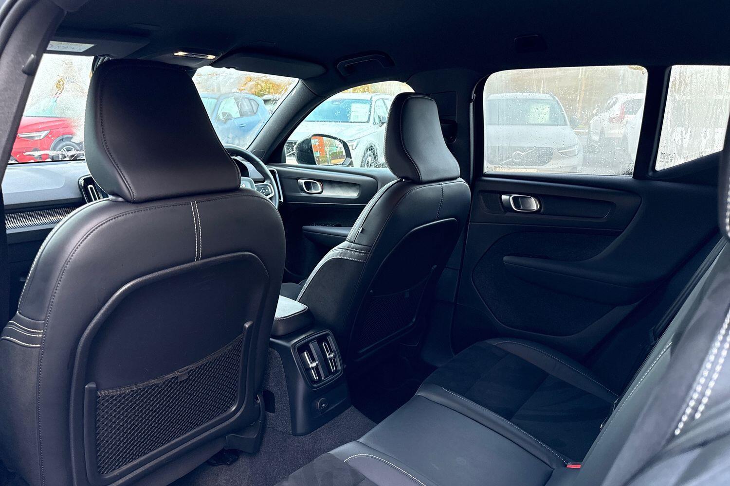 Used Volvo XC40 2022 for sale - 76913739: Photo 30