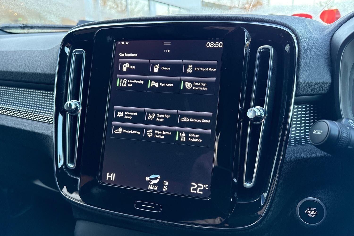 Used Volvo XC40 2022 for sale - 76913739: Photo 40