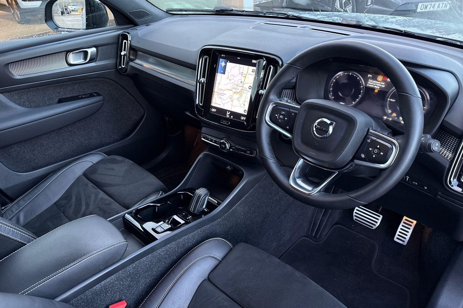 Used Volvo XC40 2022 for sale - 76913739: Photo 5