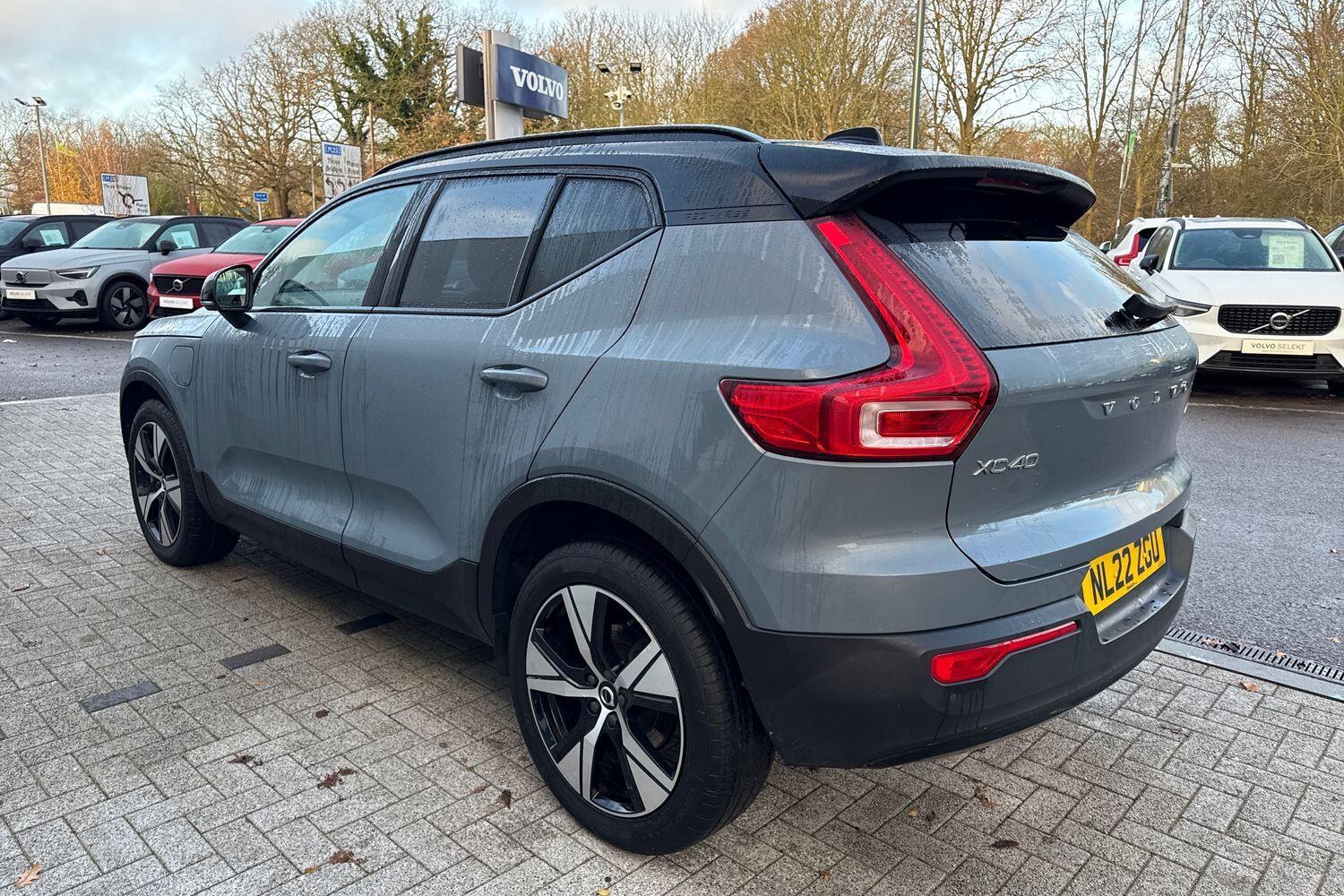 Used Volvo XC40 2022 for sale - 76913739: Photo 9
