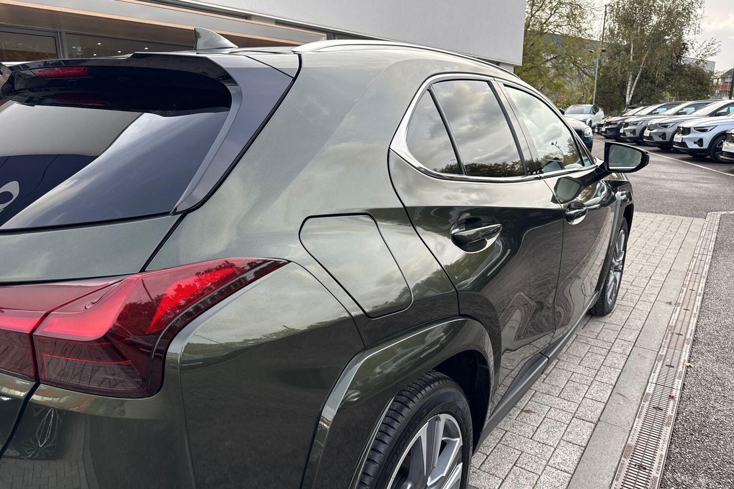 Used Lexus UX 2024 for sale - 76457830: Photo 15