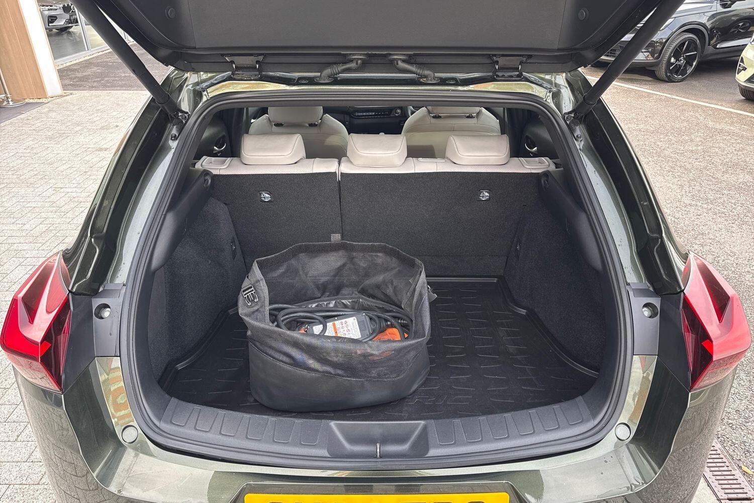 Used Lexus UX 2024 for sale - 76457830: Photo 20