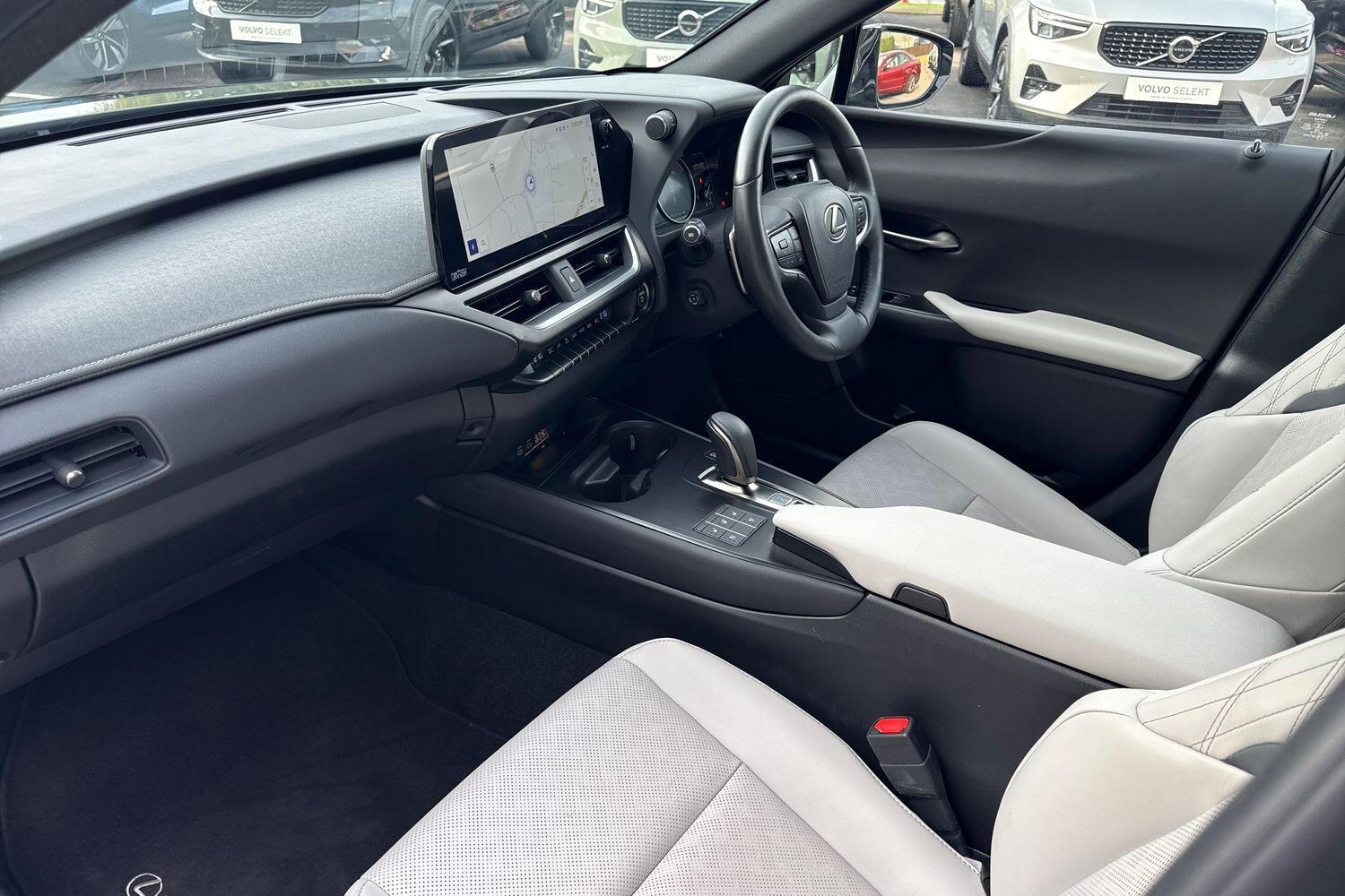 Used Lexus UX 2024 for sale - 76457830: Photo 27