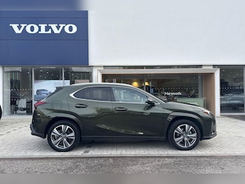 Used Lexus UX 2024 for sale - 76457830: Photo