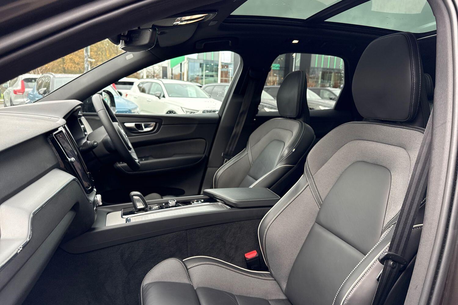 Used Volvo XC60 2021 for sale - 76824377: Photo 29