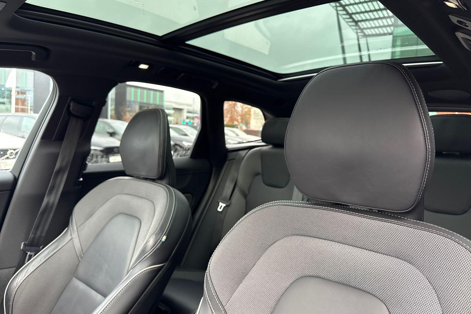 Used Volvo XC60 2021 for sale - 76824377: Photo 30