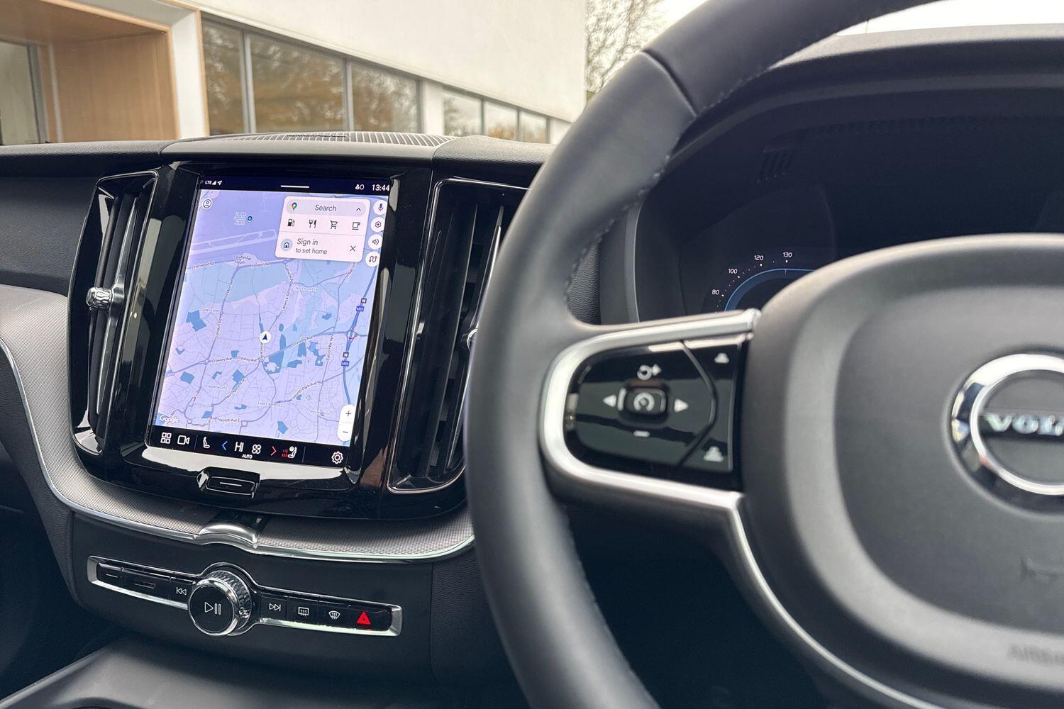 Used Volvo XC60 2021 for sale - 76824377: Photo 37