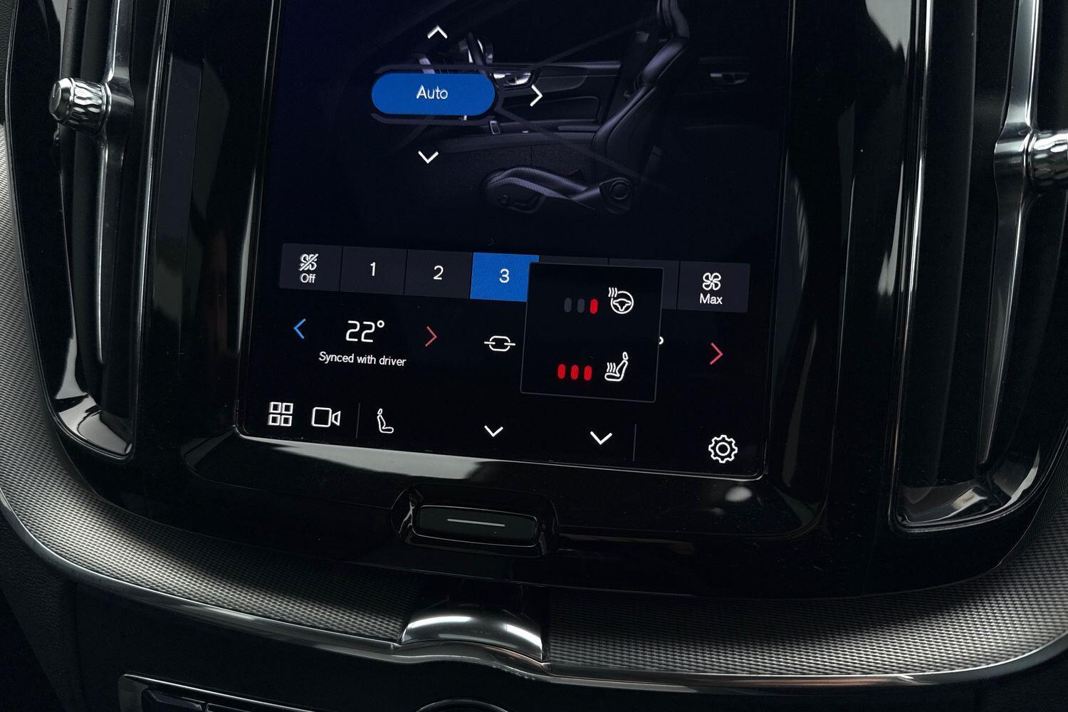 Used Volvo XC60 2021 for sale - 76824377: Photo 41