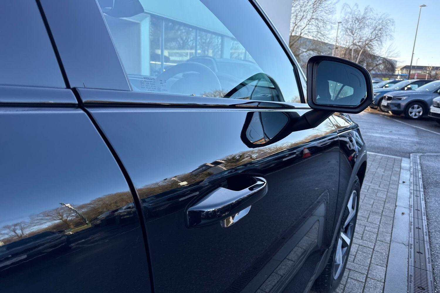 Used Volvo XC40 2025 for sale - 77131014: Photo 17