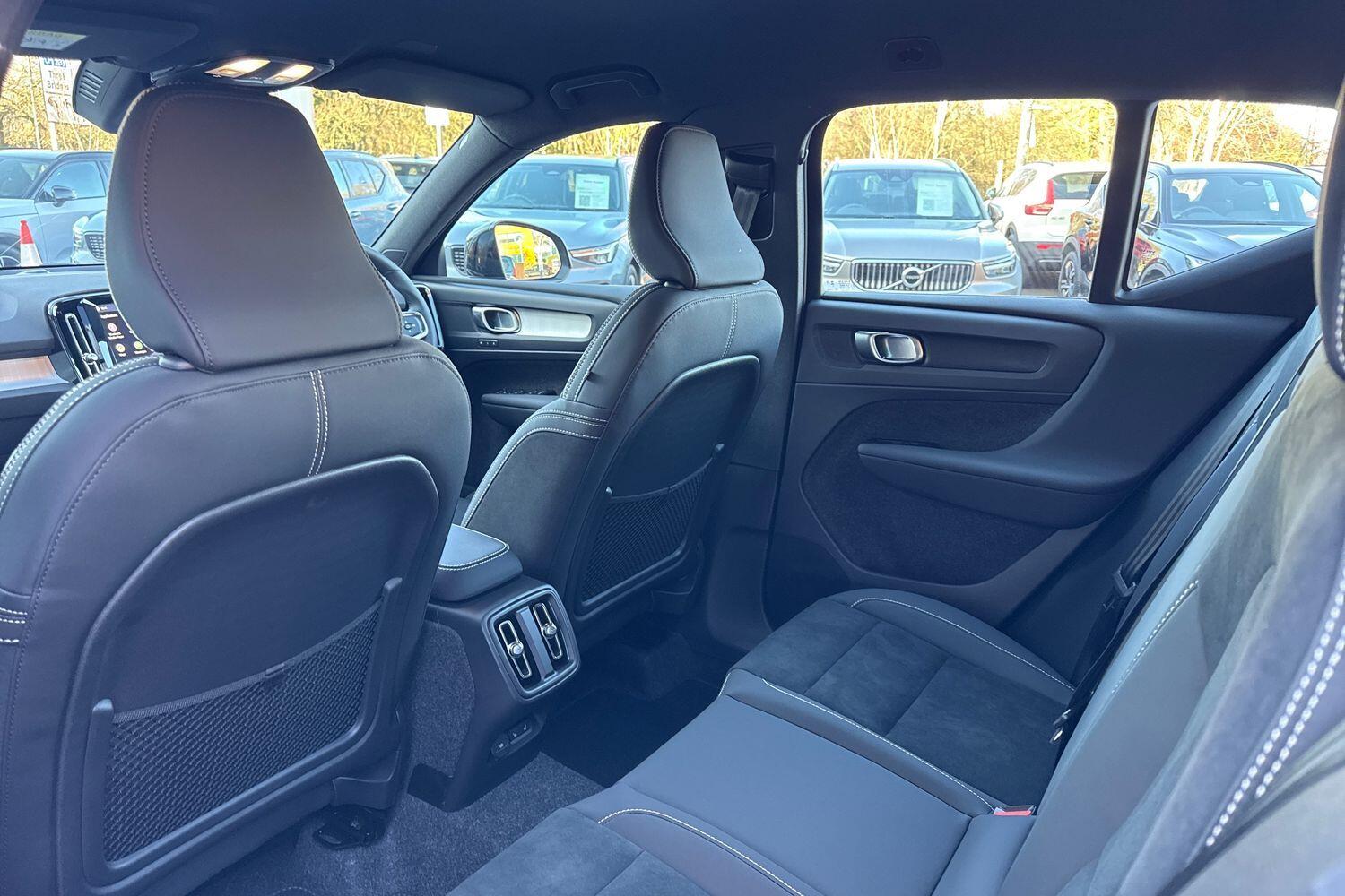 Used Volvo XC40 2025 for sale - 77131014: Photo 31