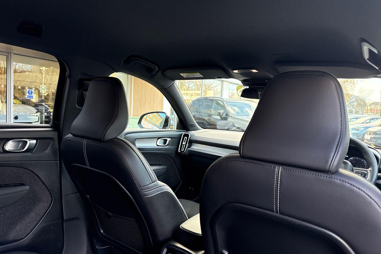 Used Volvo XC40 2021 for sale - 76913367: Photo 24