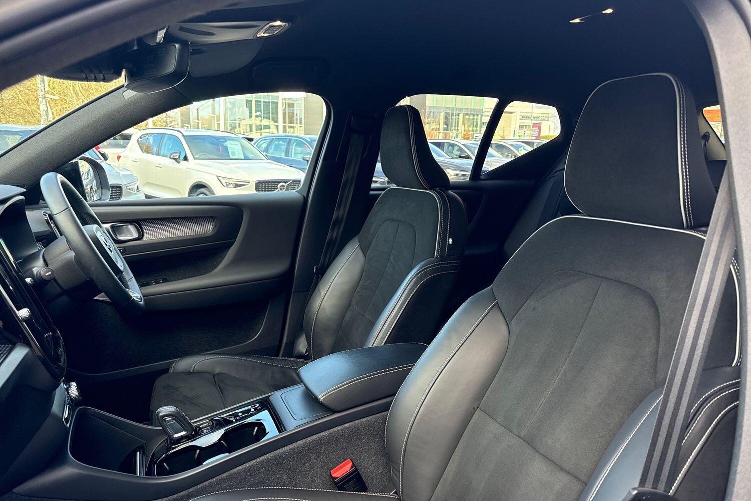 Used Volvo XC40 2021 for sale - 76913367: Photo 28