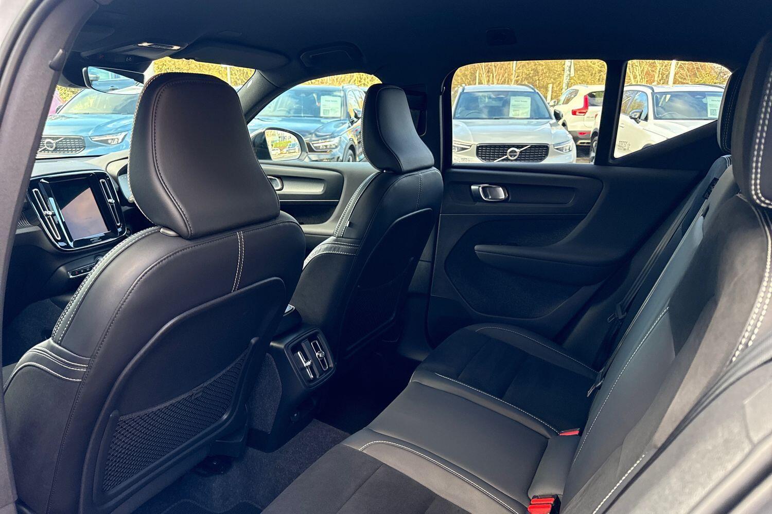 Used Volvo XC40 2021 for sale - 76913367: Photo 30