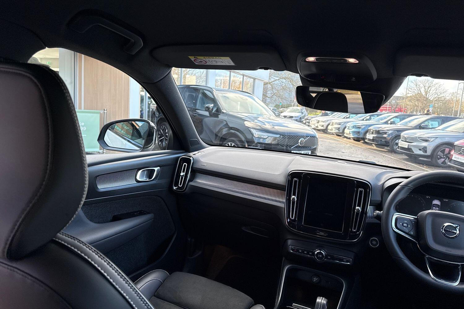 Used Volvo XC40 2021 for sale - 76913367: Photo 32