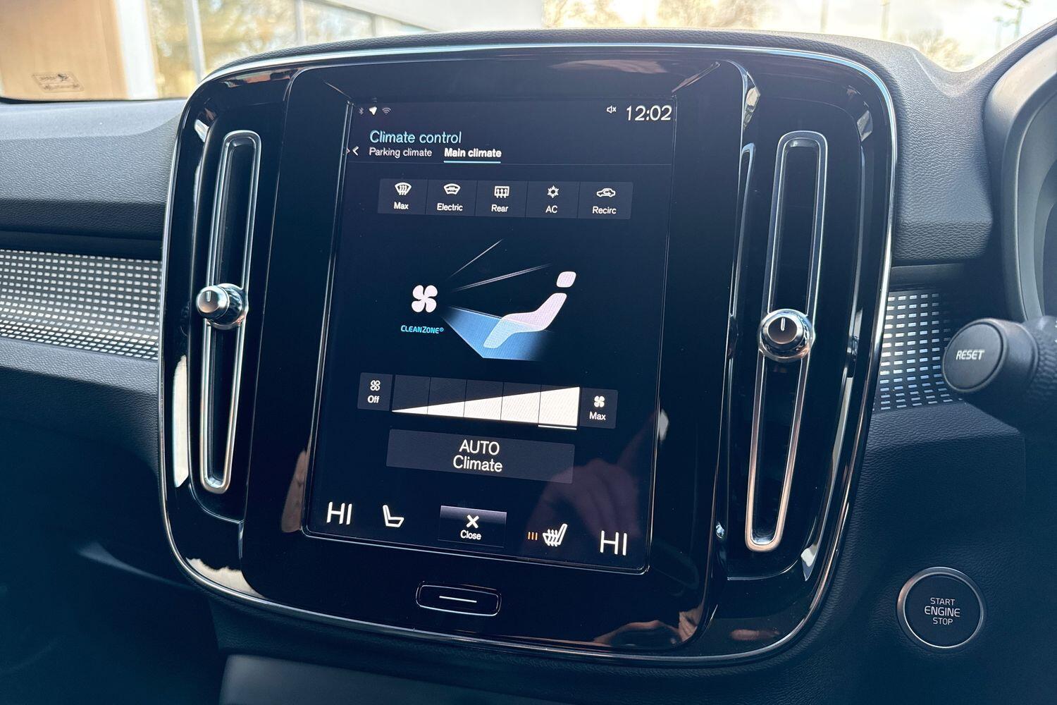 Used Volvo XC40 2021 for sale - 76913367: Photo 38