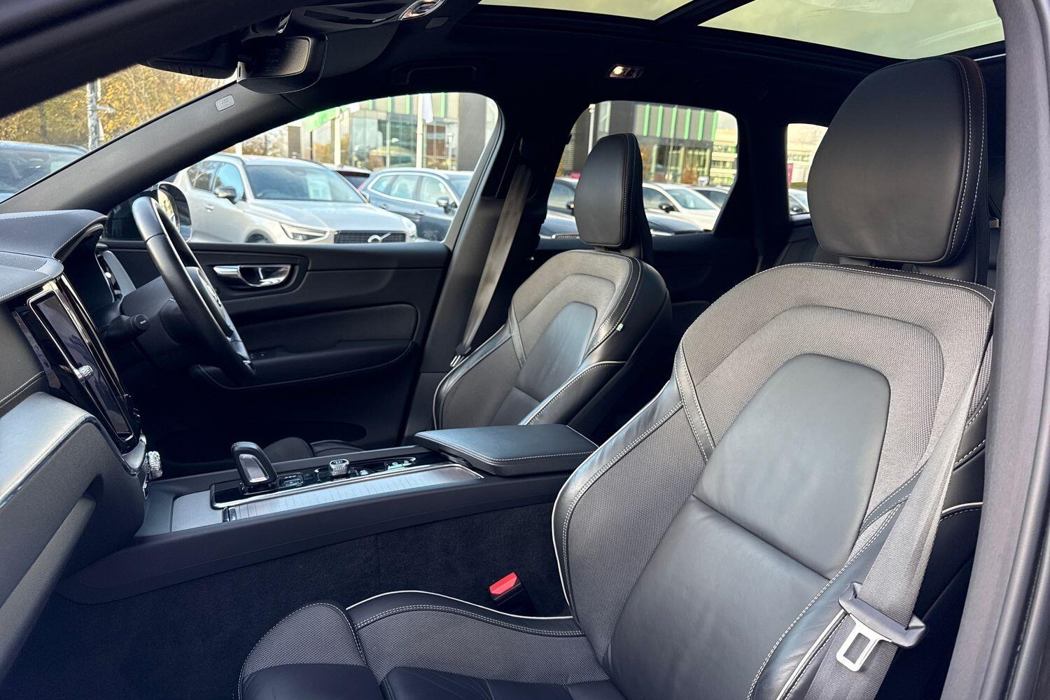 Used Volvo XC60 2021 for sale - 76646310: Photo 28