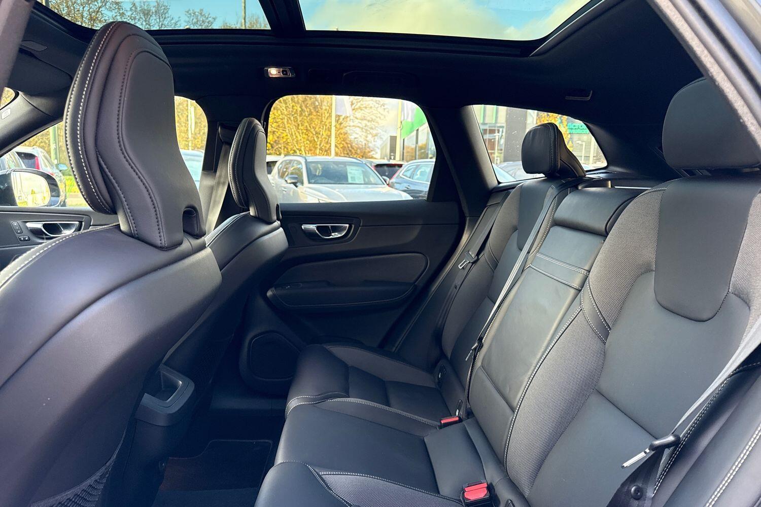 Used Volvo XC60 2021 for sale - 76646310: Photo 30