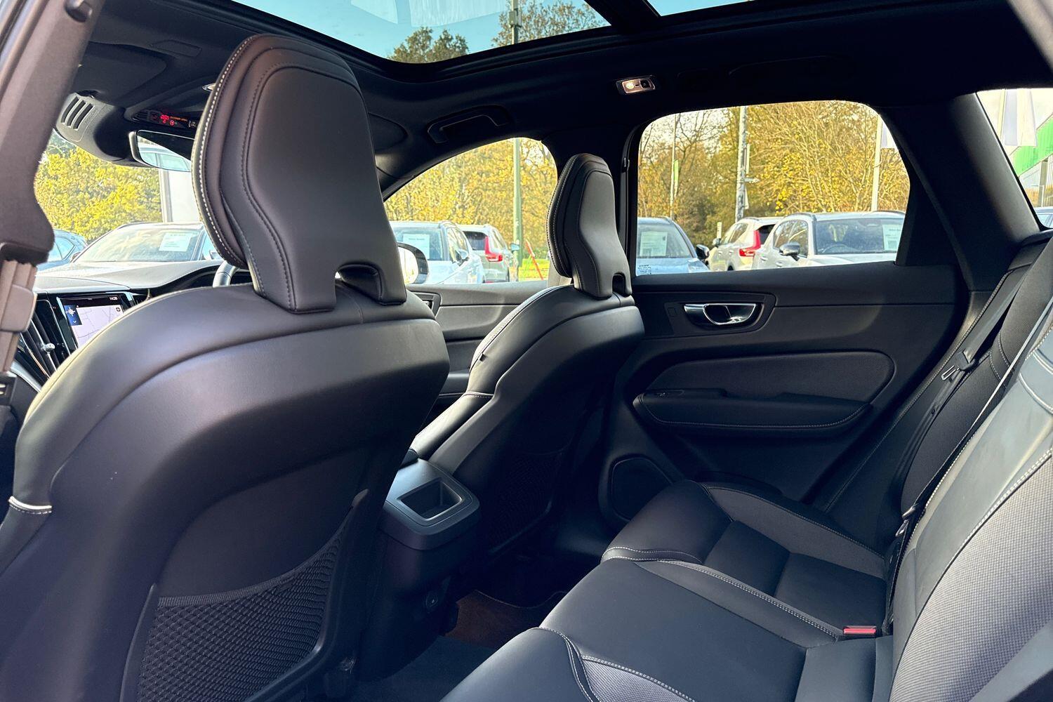 Used Volvo XC60 2021 for sale - 76646310: Photo 31