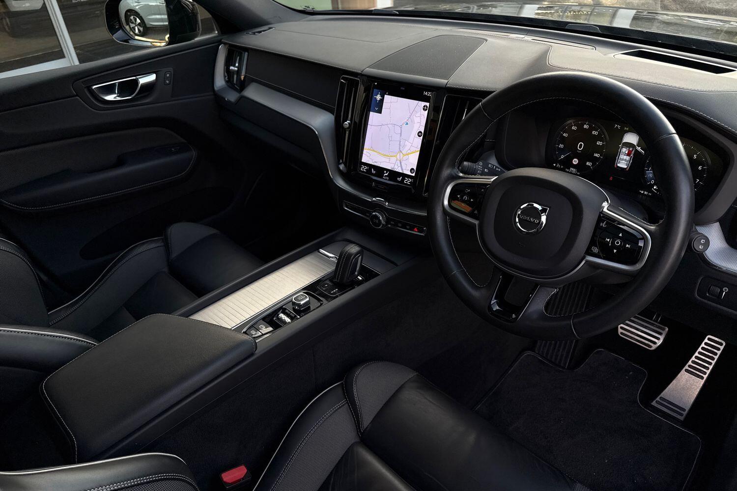 Used Volvo XC60 2021 for sale - 76646310: Photo 6