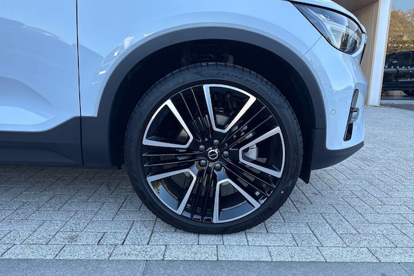 Used Volvo XC40 2025 for sale - 76226911: Photo 13