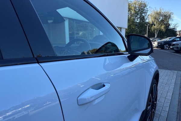 Used Volvo XC40 2025 for sale - 76226911: Photo 16